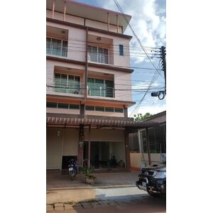 ขายอาคารพาณิชย์3ชั้นครึ่ง30ตรว.ใกล้ตลาดสดเทศบาลตำบลพรเจริญ50ม.ใกล้7-Eleven