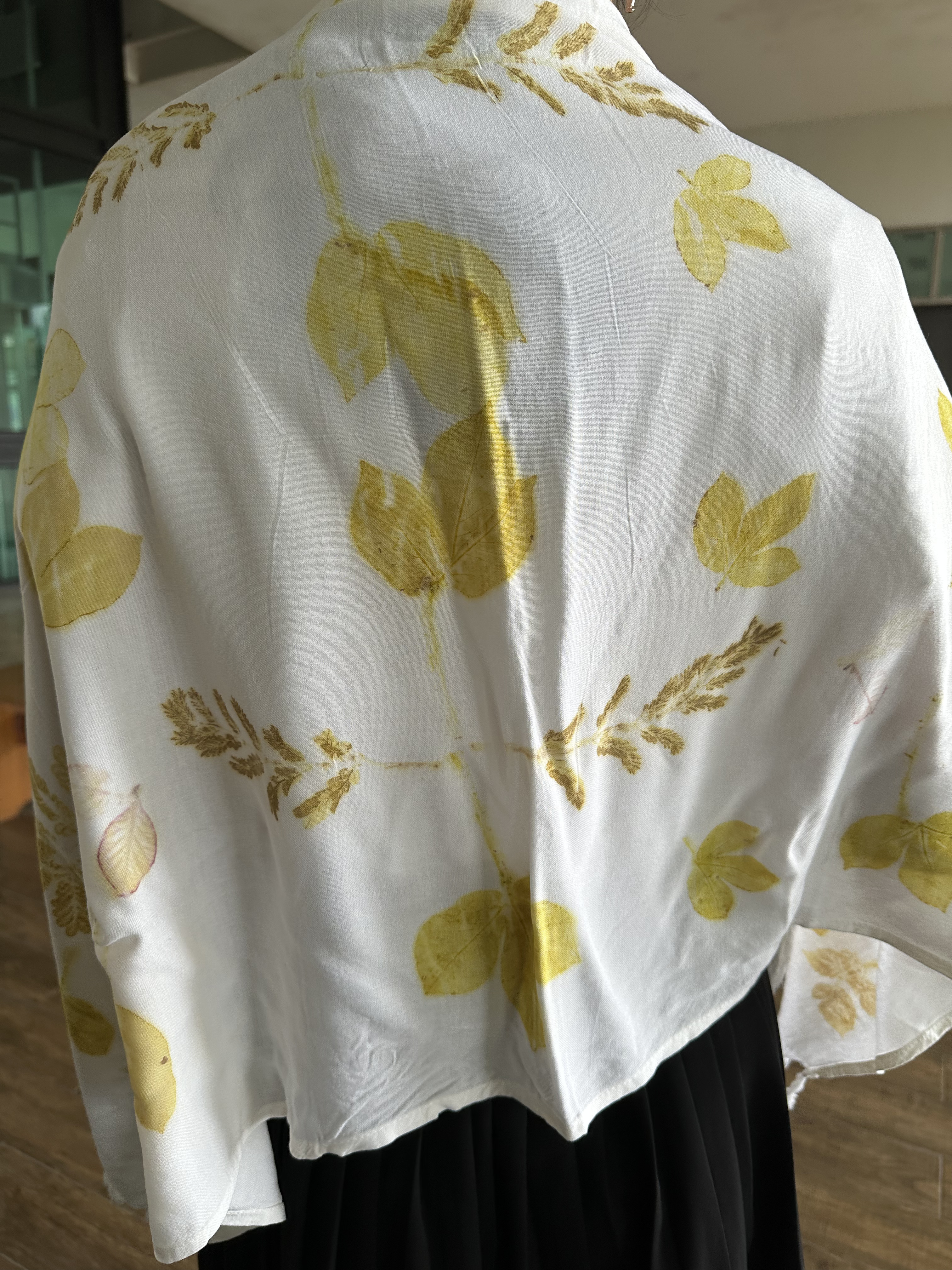 ผ้าพันคอบาติก