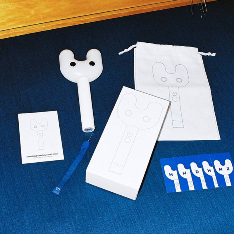 แท่งไฟ NEWJEANS OFFICIAL LIGHT STICK แท่งไฟนิวจีน