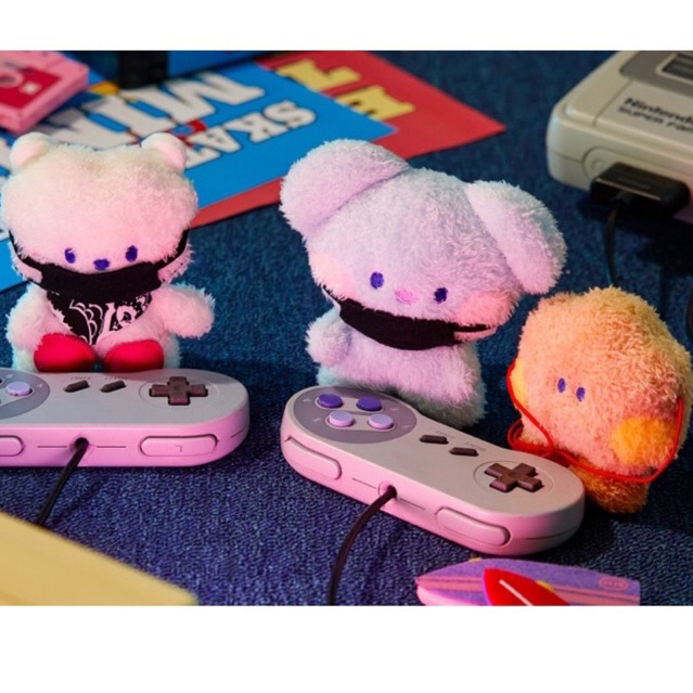 BT21 minini stereo Standing doll