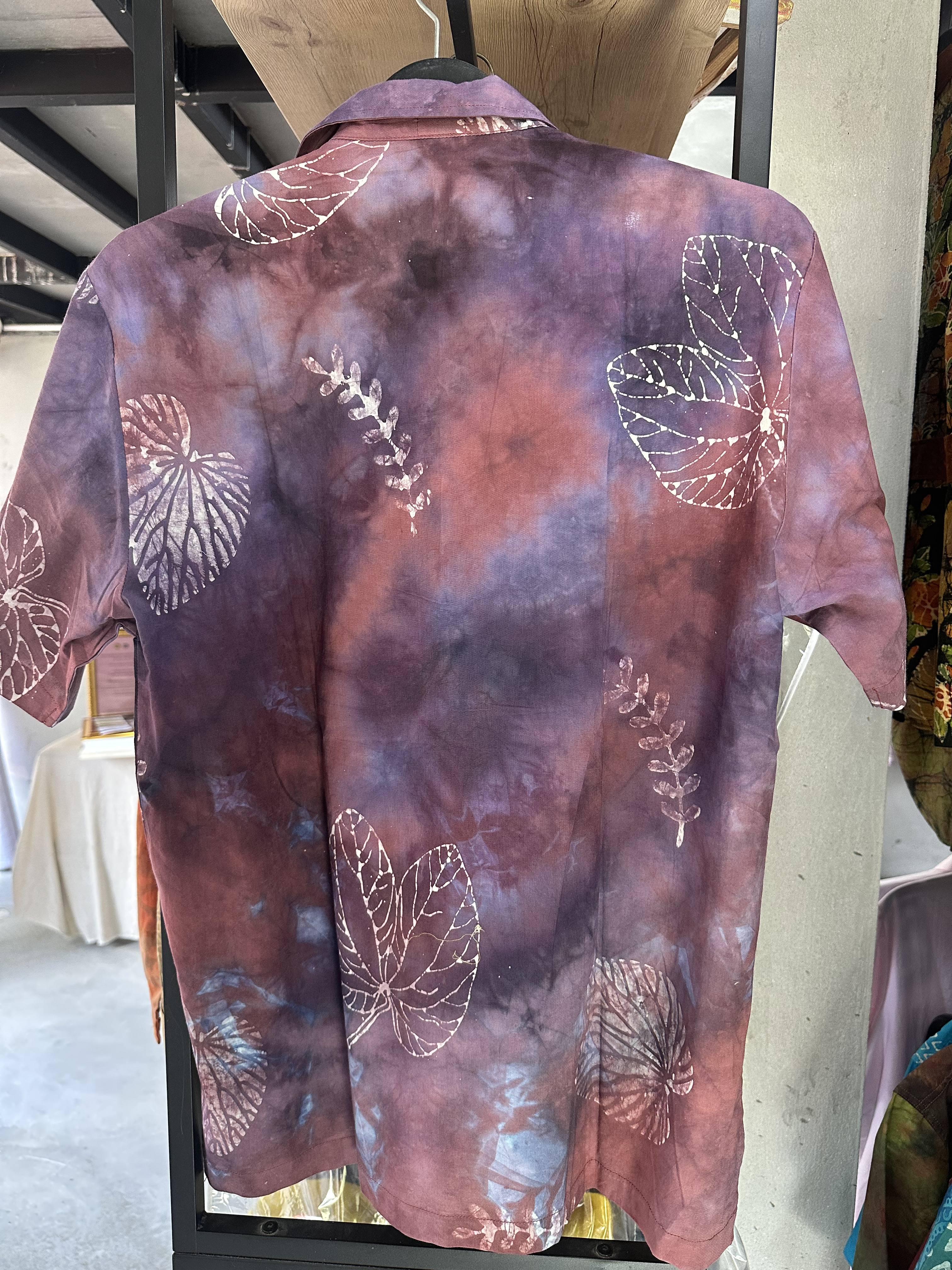 เสื้อฮาวายบาติก