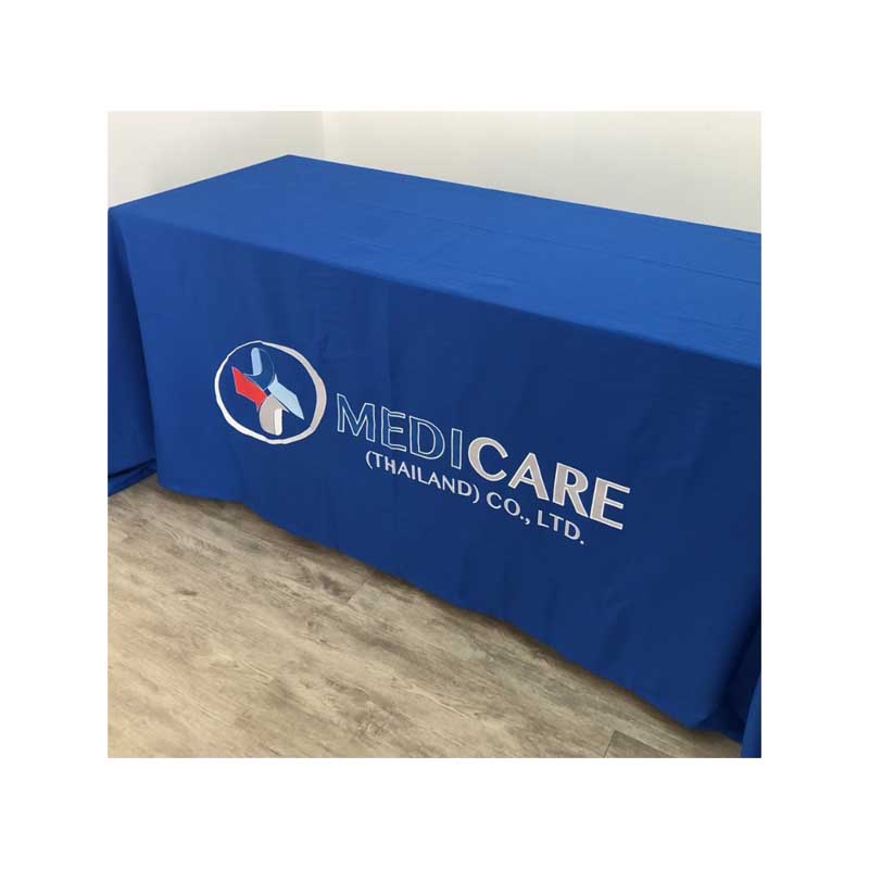 ผ้าคลุมโต๊ะแบบปล่อยชาย Size 1.5 เมตร พร้อมสกรีนโลโก้