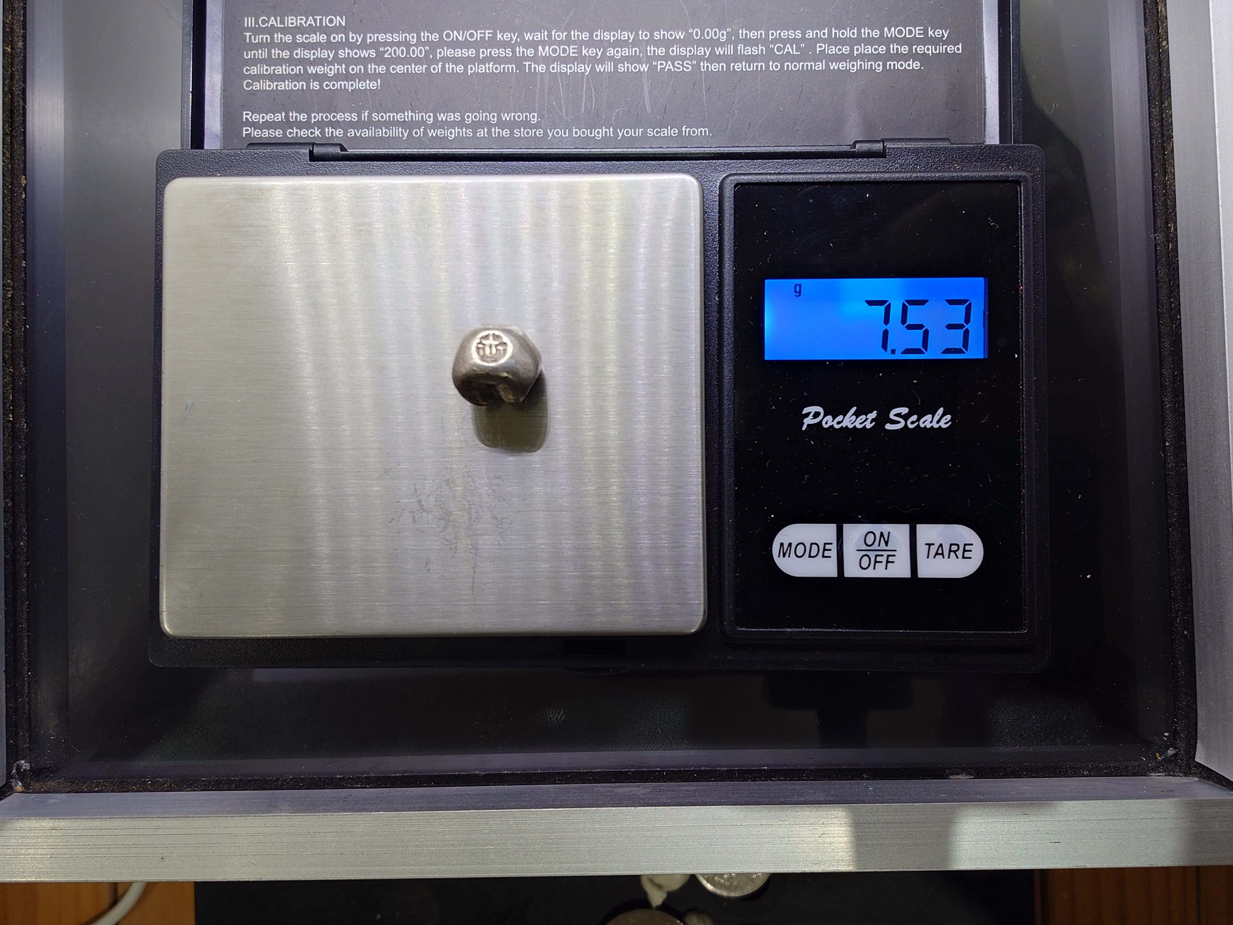 พดด้วง ขนาด 2 สลึง ตราพระแสงจักร - ปราสาท สมัยรัชกาลที่3 ปี2367 ขนาดหายาก สภาพสวย