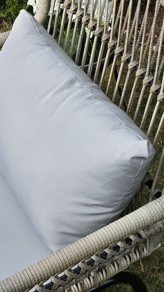 Luxurious Factory Direct Outdoor Wicker Chair Garden Furniture