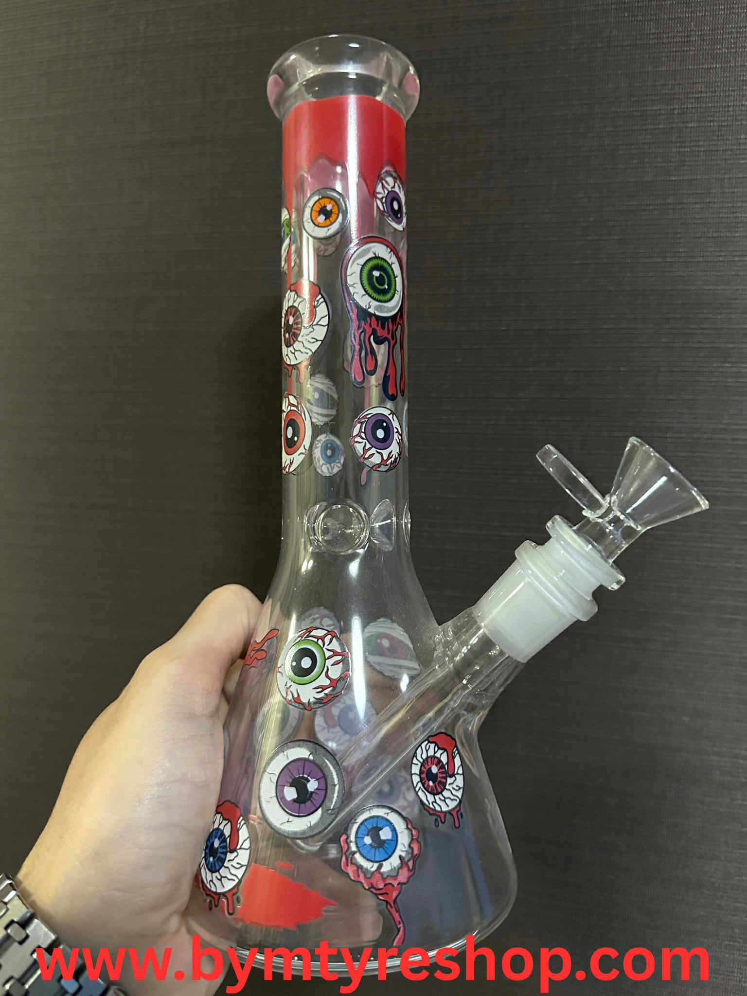Glass Red Eyes 26(cm.)