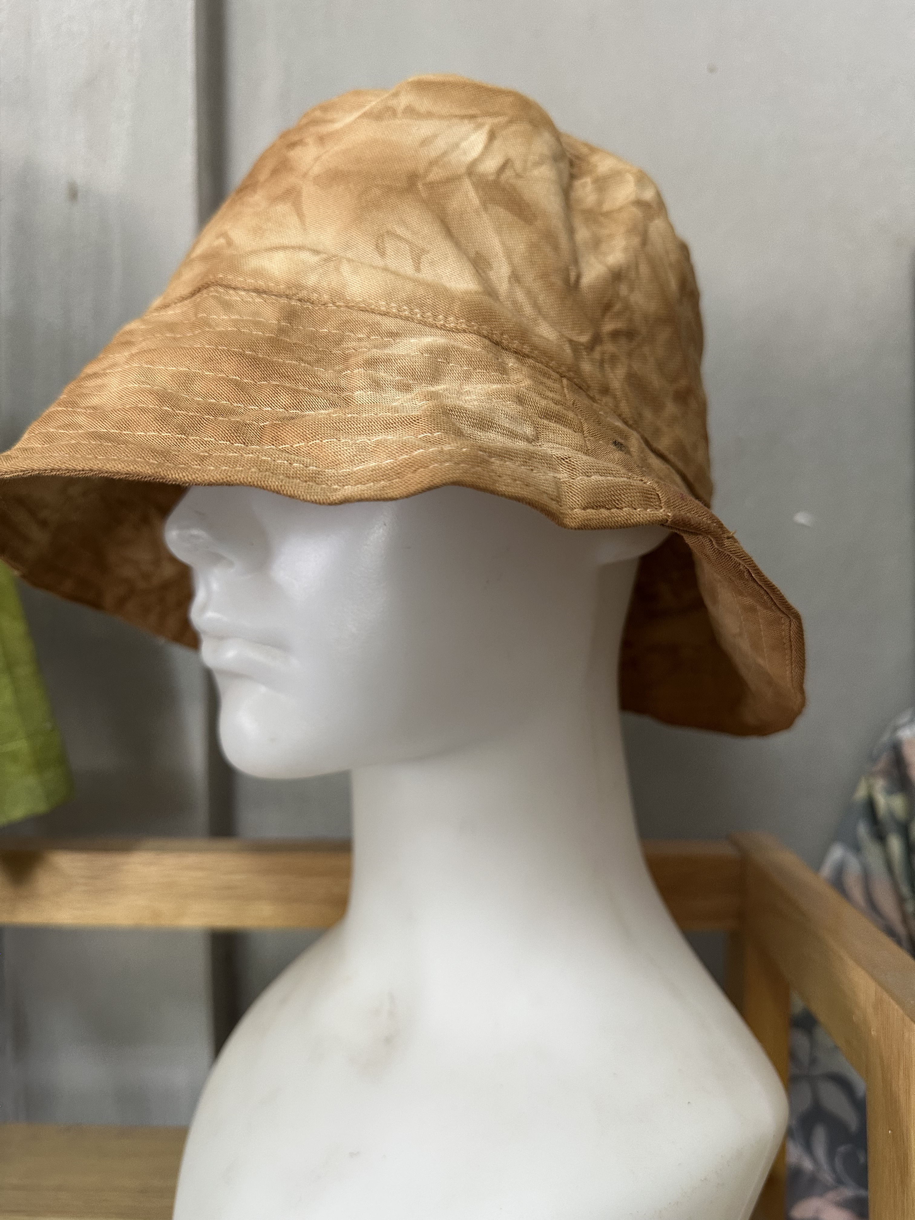 หมวกบักเก็ตบาติก