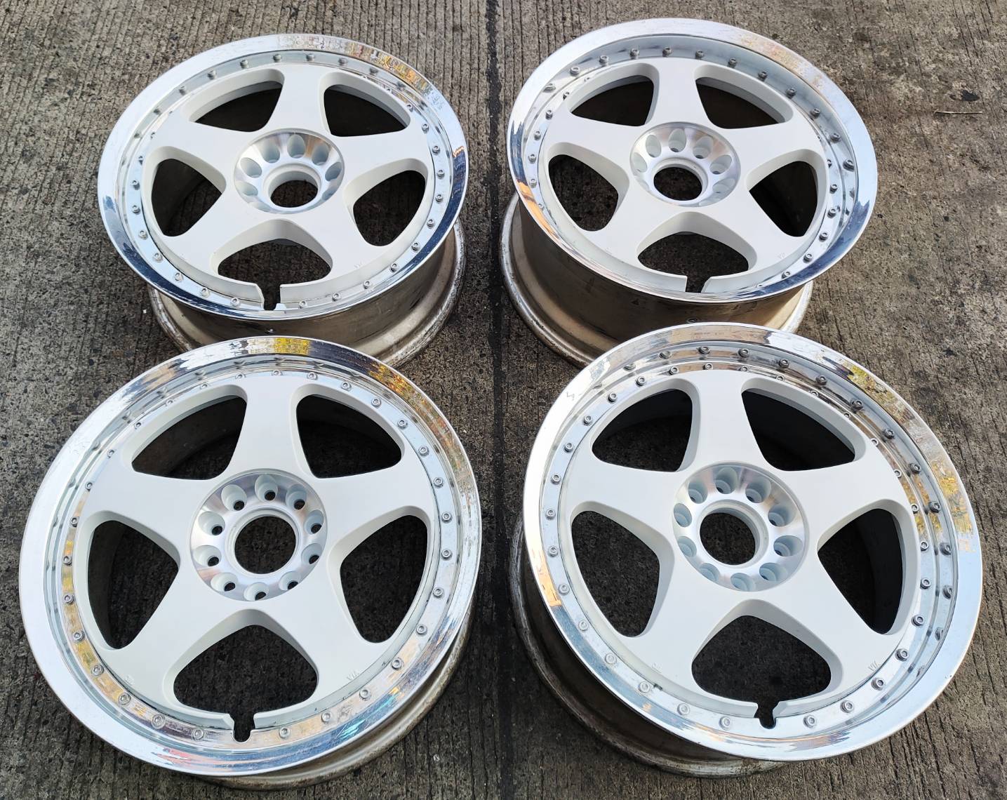 Nismo LM-GT2 17" ($3000)
