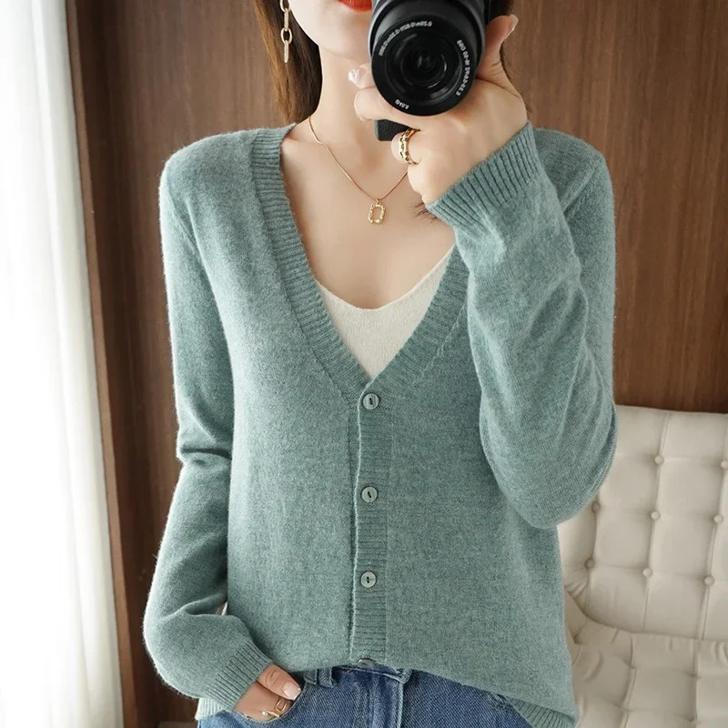 Women Cardigans V-neck Long Sleeve Knitted Outerwear Solid Thin Spring Autumn Sweaters Knitwears Korean Fashion Cardigans