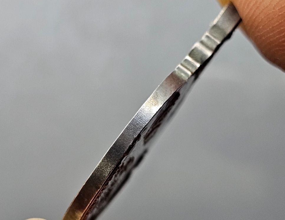 เหรียญพระมหาชนก รัชกาลที่9 เนื้อเงิน พิมพ์เล็ก ปี 2542 มีแค่เหรียญ ตลับเดิม รับประกันแท้