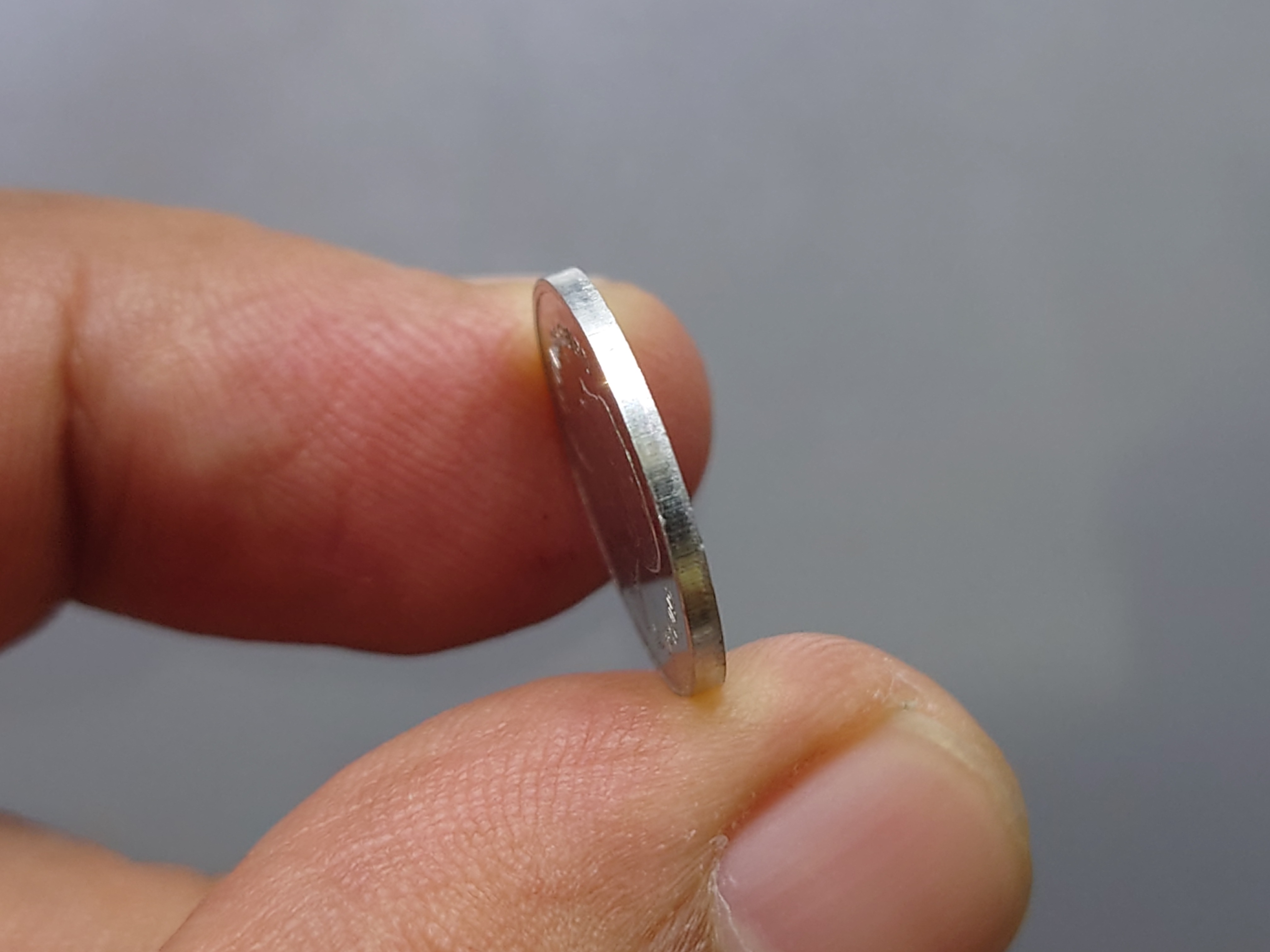 เหรียญ 5 สตางค์ (5 สต.) รัชกาลที่ 9 เนื้ออลูมีเนียม ปี พ.ศ.2531 ไม่ผ่านใช้ จัดชุดคู่ 2 เหรียญ