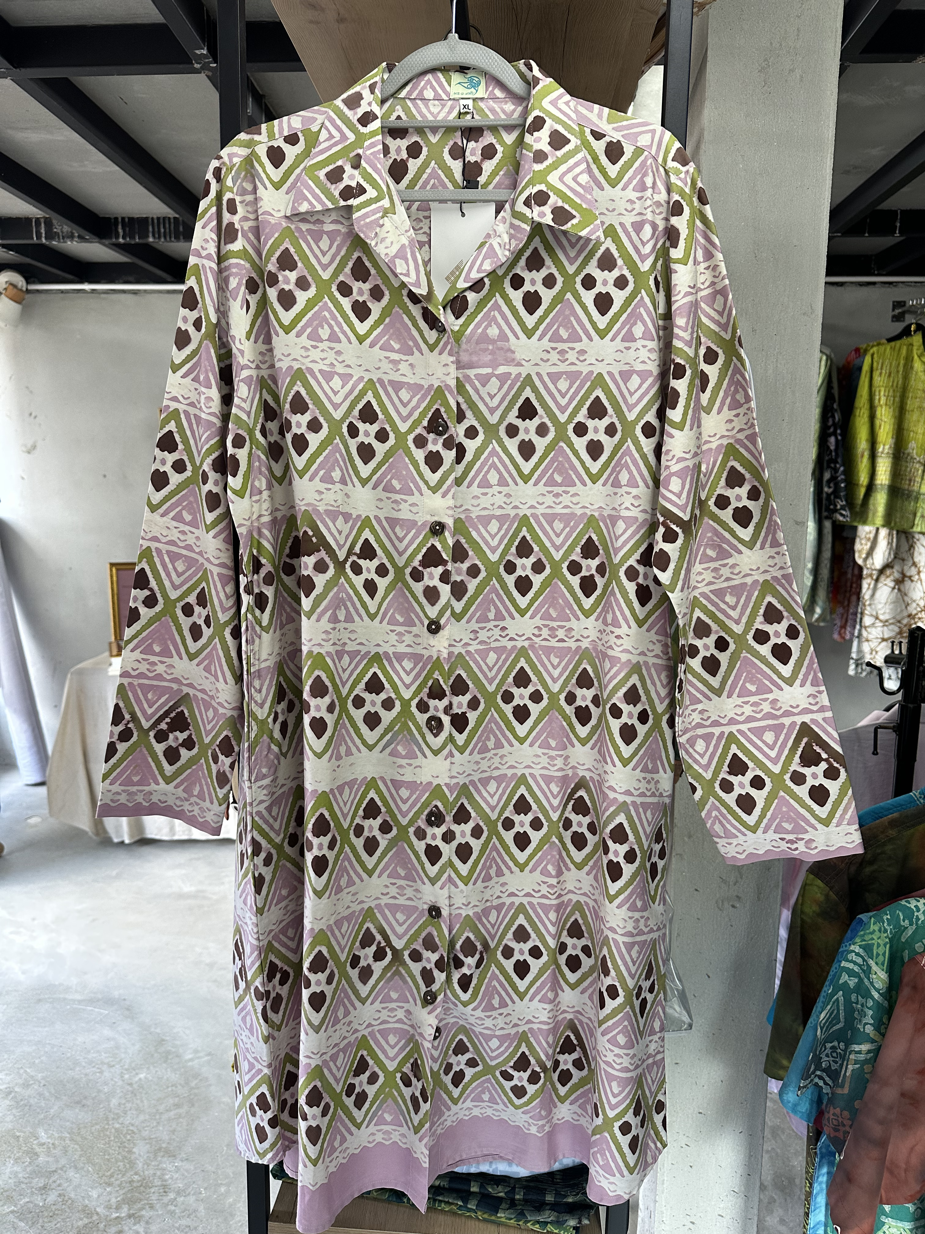 ชุดเดรส คอปก บาติก