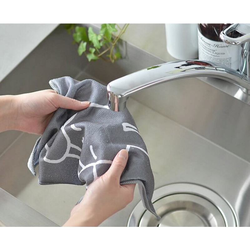 Miffy Microfiber Dishcloth 30x30cm Set of 3 ผ้าเช็ดจานลายมิฟฟี่ชุด 3 ชิ้น - DickBruna