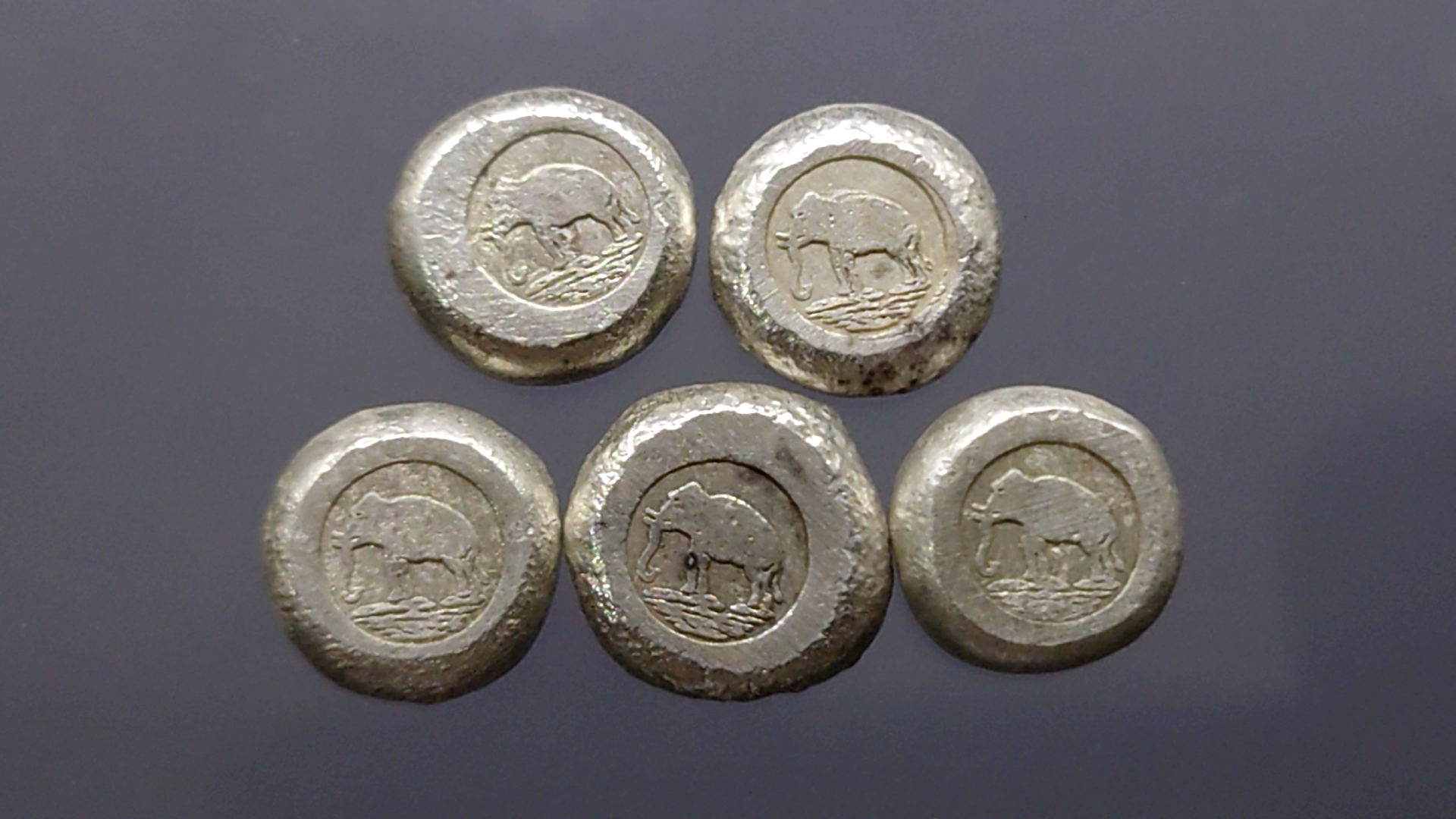 เงินก้อน ขนาดเฟื้อง ตอกตราการค้า ช้างสยาม หายาก สภาพสวย