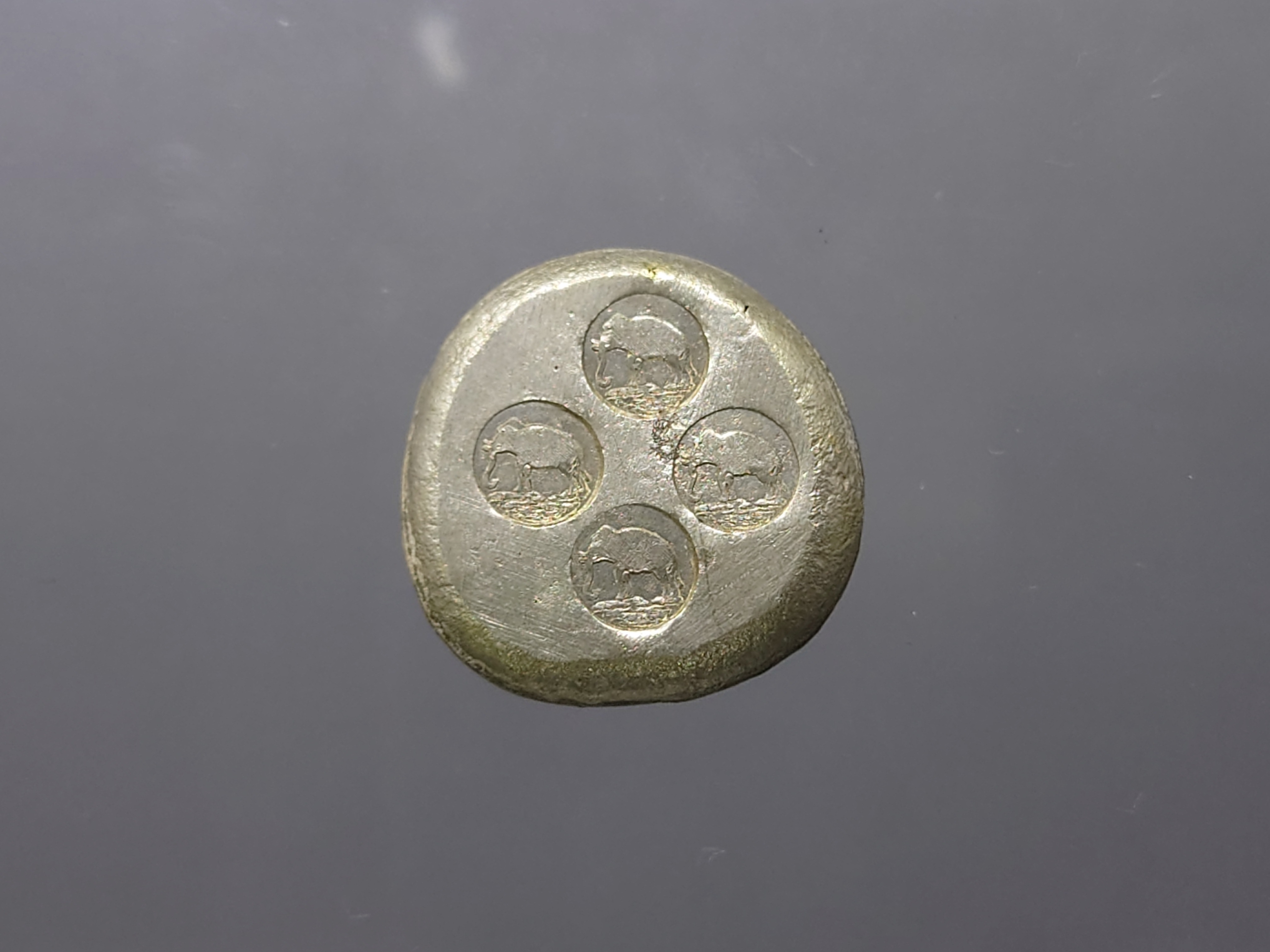 เงินก้อน ขนาดบาท ตอกตราการค้า ช้างสยาม หายาก สภาพสวย