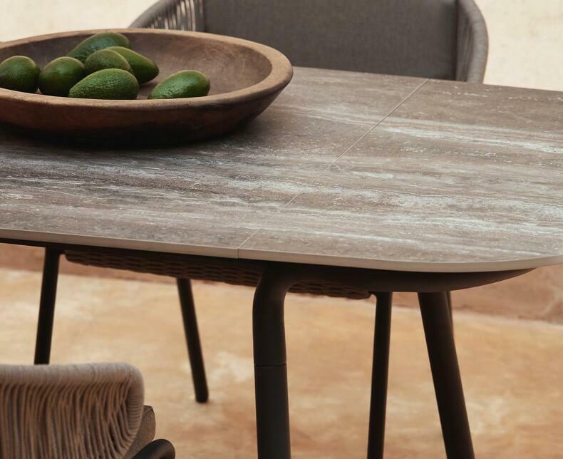 Modern Garden Furniture Outdoor Balcony Dinging Aluminum Frame Rattan Table and Chair Set