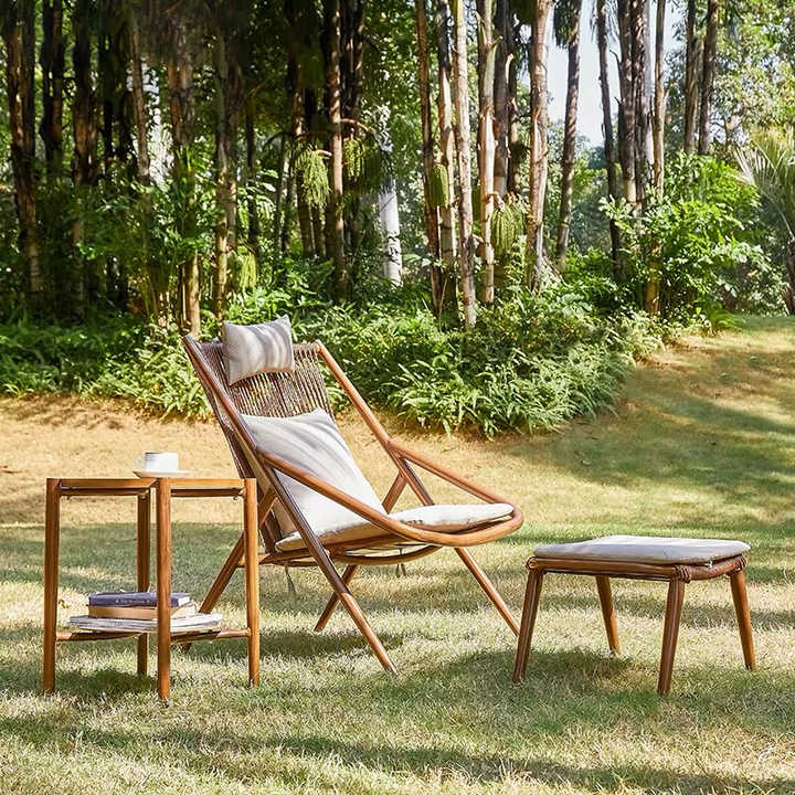 Wholesale Garden Furniture Teak Rocking Chair Outdoor Waterproof Wood Table and Chairs Set