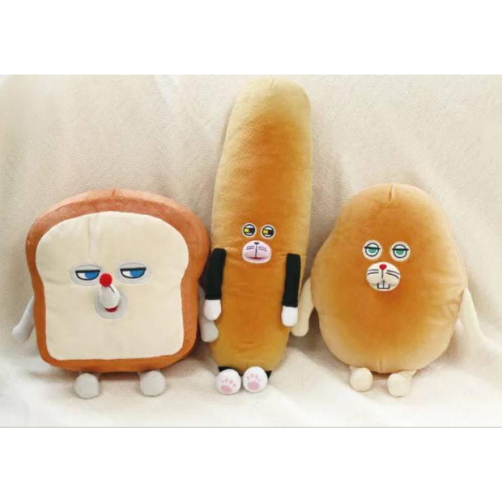 ตุ๊กตาใส่สายรัดเข็มขัดนิรภัยลายจอมโจรขนมปัง Bread Theif Seatbelt Cushion