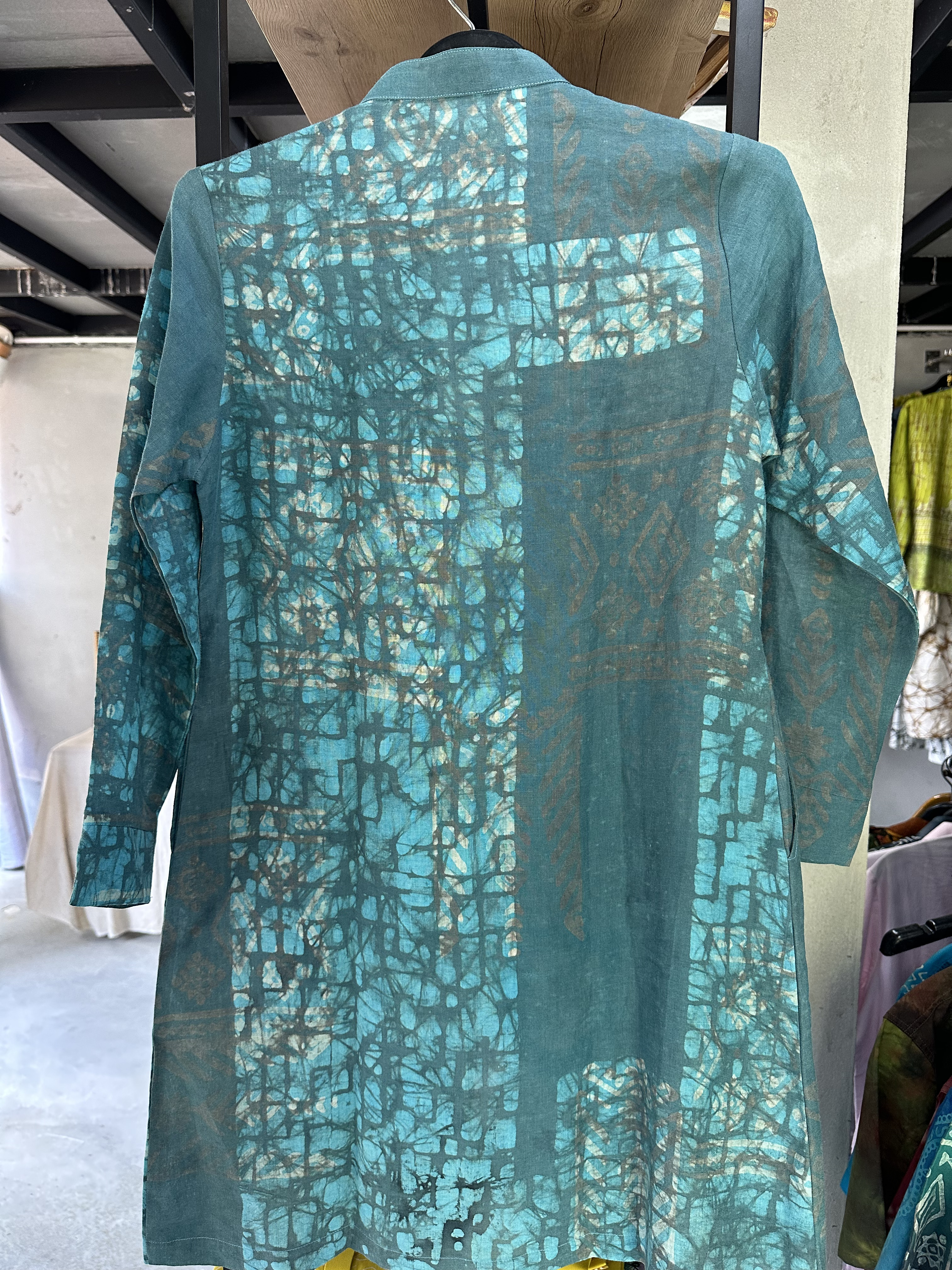 ชุดเดรส คอจีน บาติก