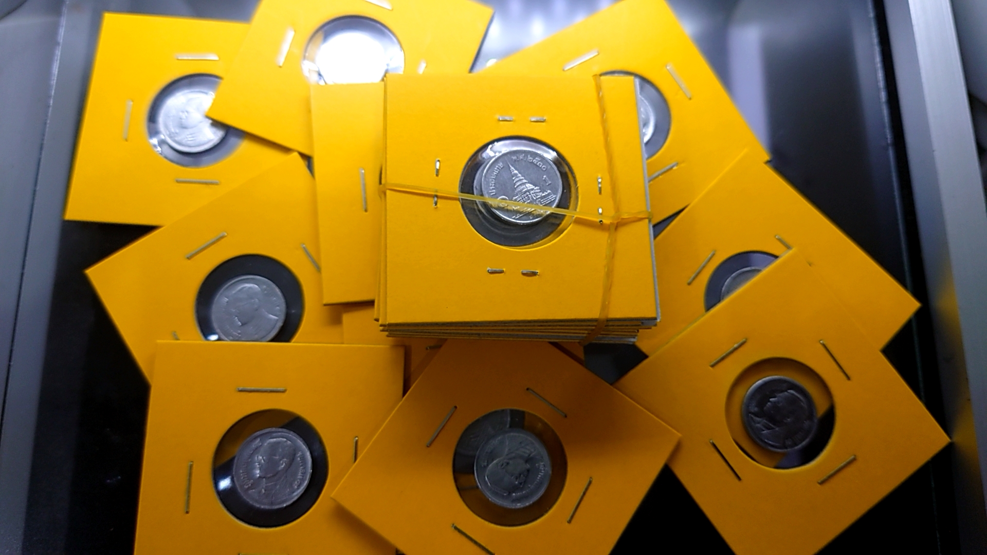 เหรียญ 1 สตางค์ (1สต.) ร.9 รัชกาลที่9 เนื้ออลูมีเนียม ปี 2530 ไม่ผ่านใช้ หายาก ผลิตน้อย