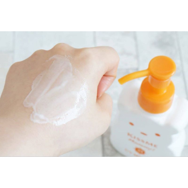 Kiss Me Mommy UV Aqua Milk / Gel ครีมกันแดด Made in Japan