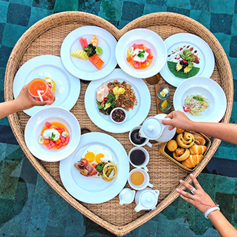Heart Round Restaurant Hotel Custom Brunch Breakfast Food Drinks Serving Trays Swimming Pool Rattan Tray Floating Tray For Pool
