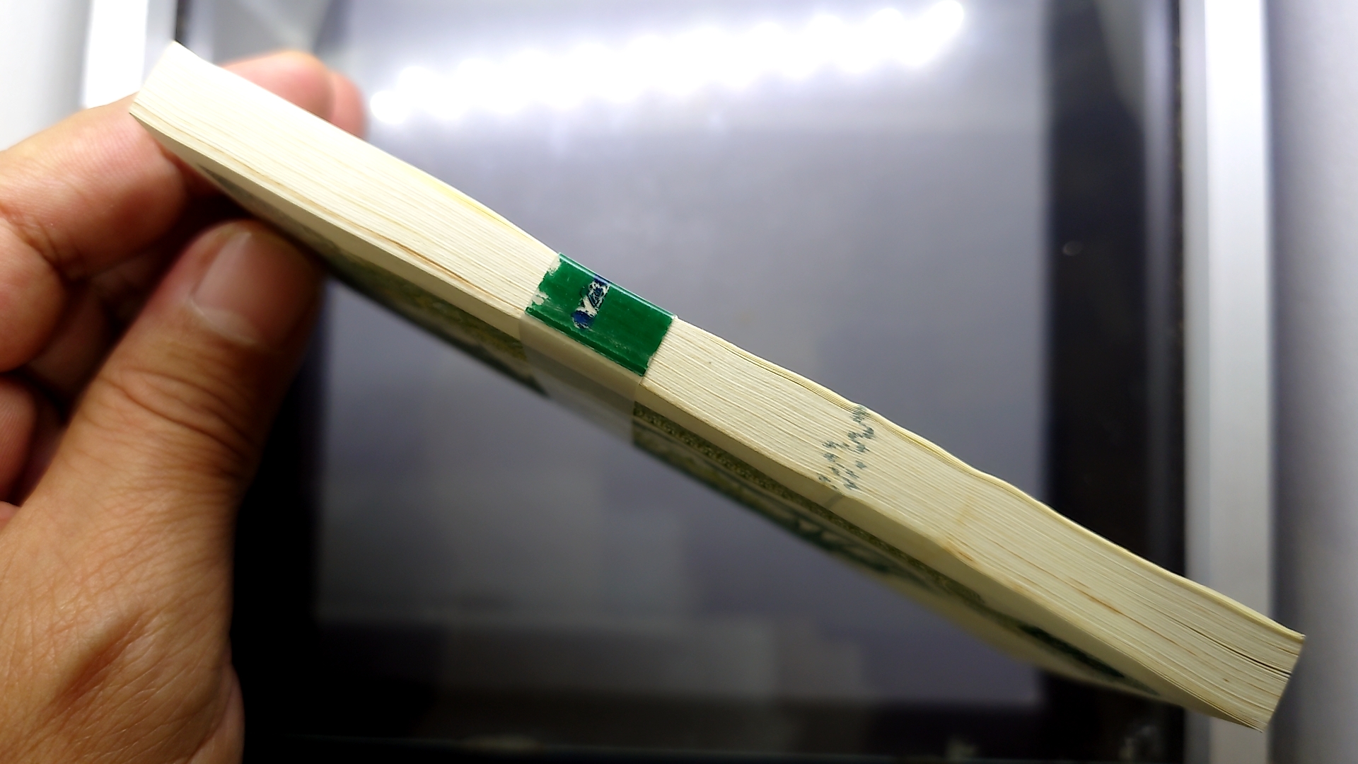 ธนบัตร 20 บาท แบบ 11 ยกแหนบ 100 ใบ เลขเรียง ธนบัตร หมุนเวียน สมัย ร.9 รัชกาลที่9 ปี2514 ไม่ผ่านใช้