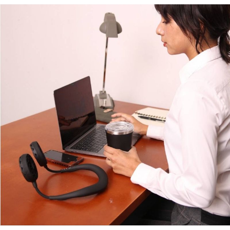 พัดลมคล้องคอแบบพกพา Portable Neck Fan - Hands-Free (SPICE OF LIFE)