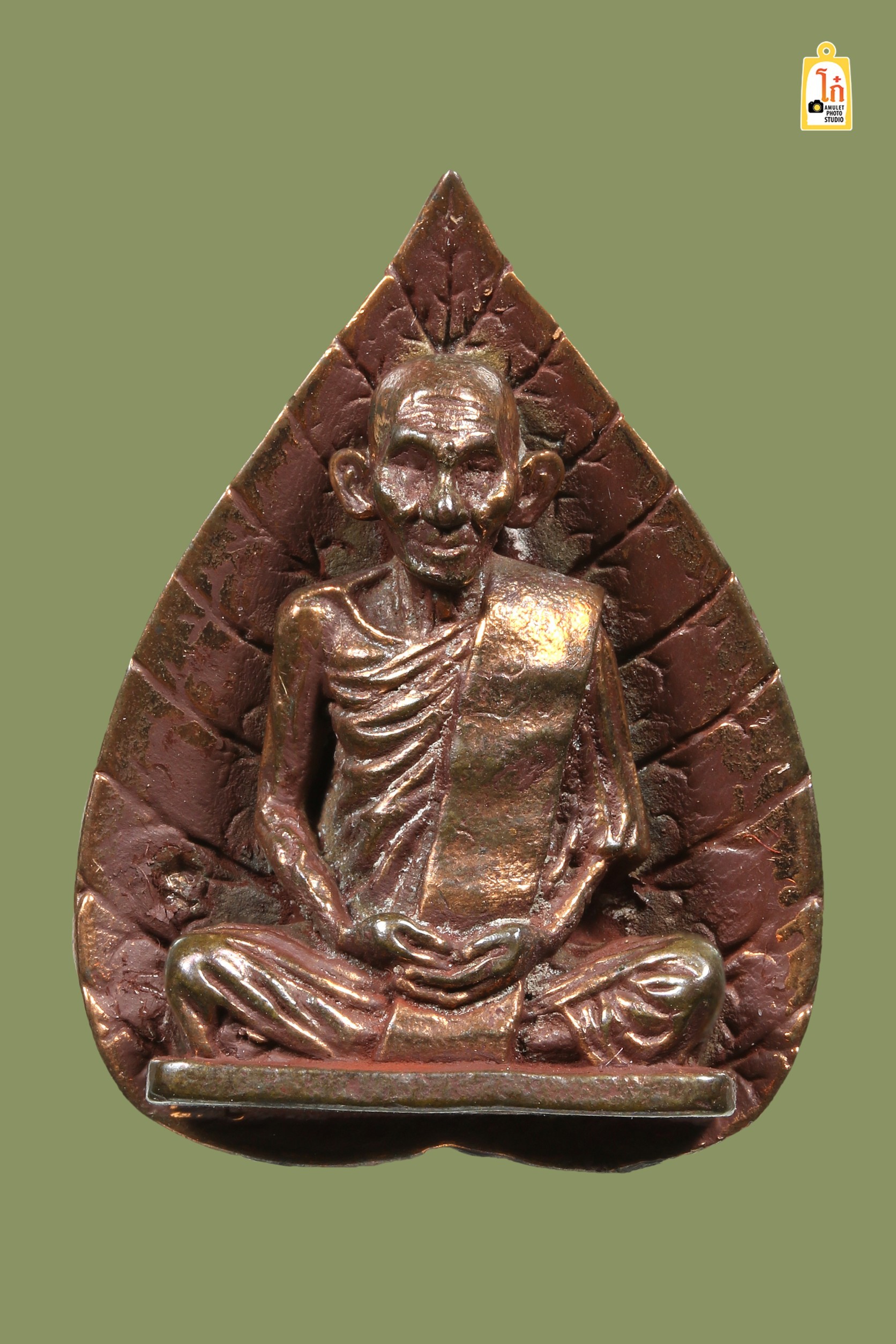 รูปเหมือนใบโพธิ์ เนื้อนวโลหะ หลวงพ่อเส็ง วัดบางนา ปทุมธานี ปี 2527