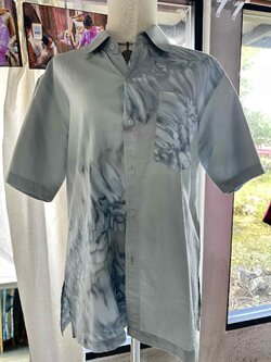 เสื้อเชิ้ตบาติก