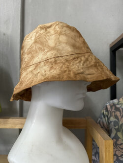 หมวกบักเก็ตบาติก