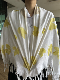 ผ้าพันคอบาติก