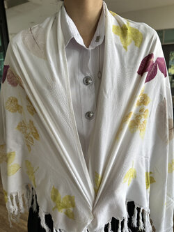 ผ้าพันคอบาติก