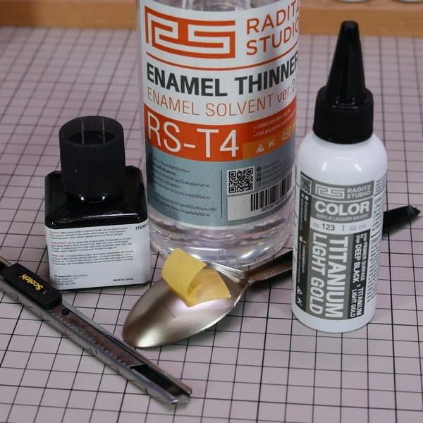 Raditz Studio RS 123S Titanium Light Gold 60 ml (General Effect) 8858878601238 (สี) Raditz Studio RS 123S Titanium Light Gold 60 ml (General Effect) 8858878601238 (สี)