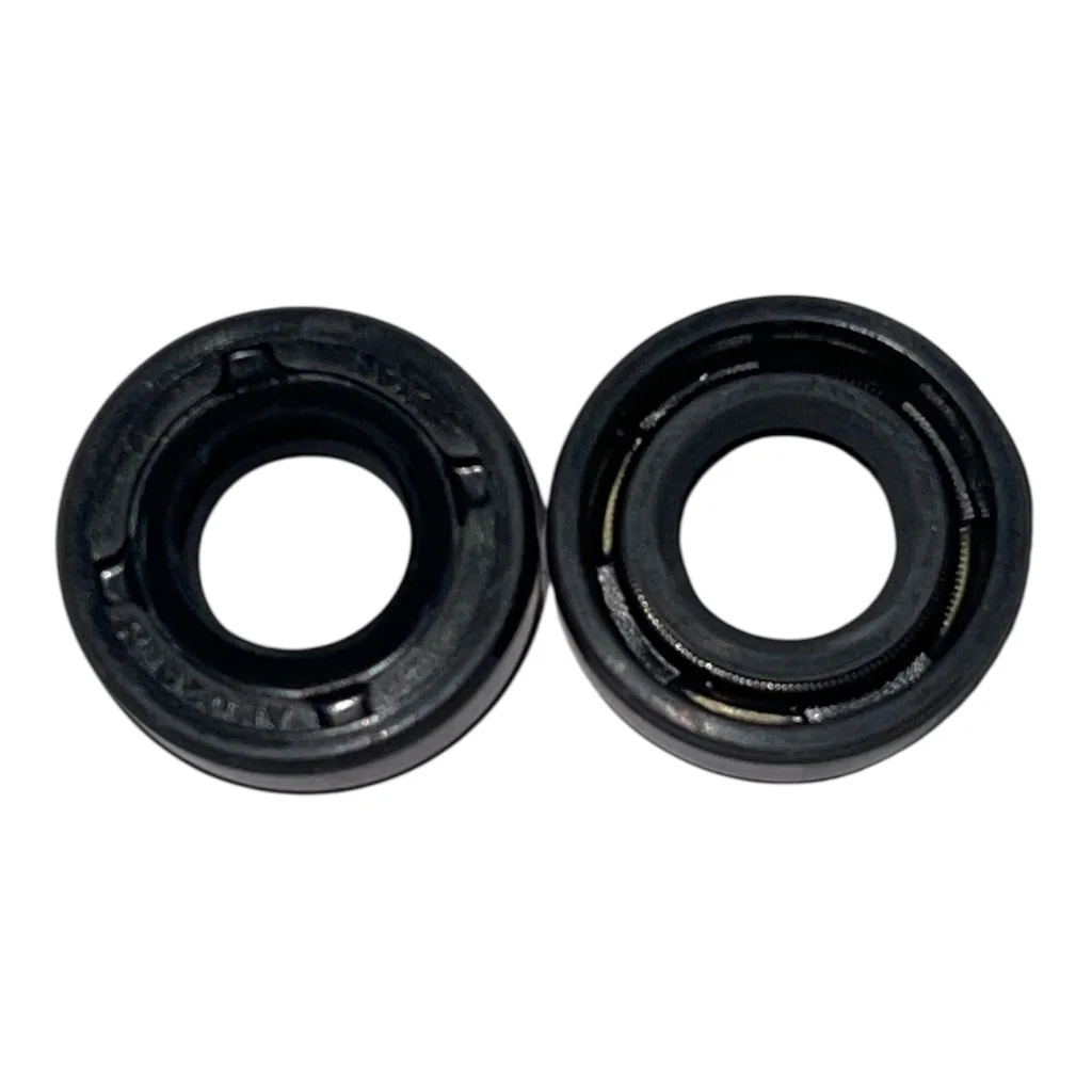 ซีลกันสะบัด GS TC10-20-7 NBR ราคาต่อตัว ซีลกันสะบัด GS TC10-20-7 NBR ราคาต่อตัว