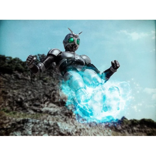 [Pre Order 01/2570] Bandai S.H.Figuarts Shadow Moon Shadow Flash Edition 4573102736499 (Action Figure)