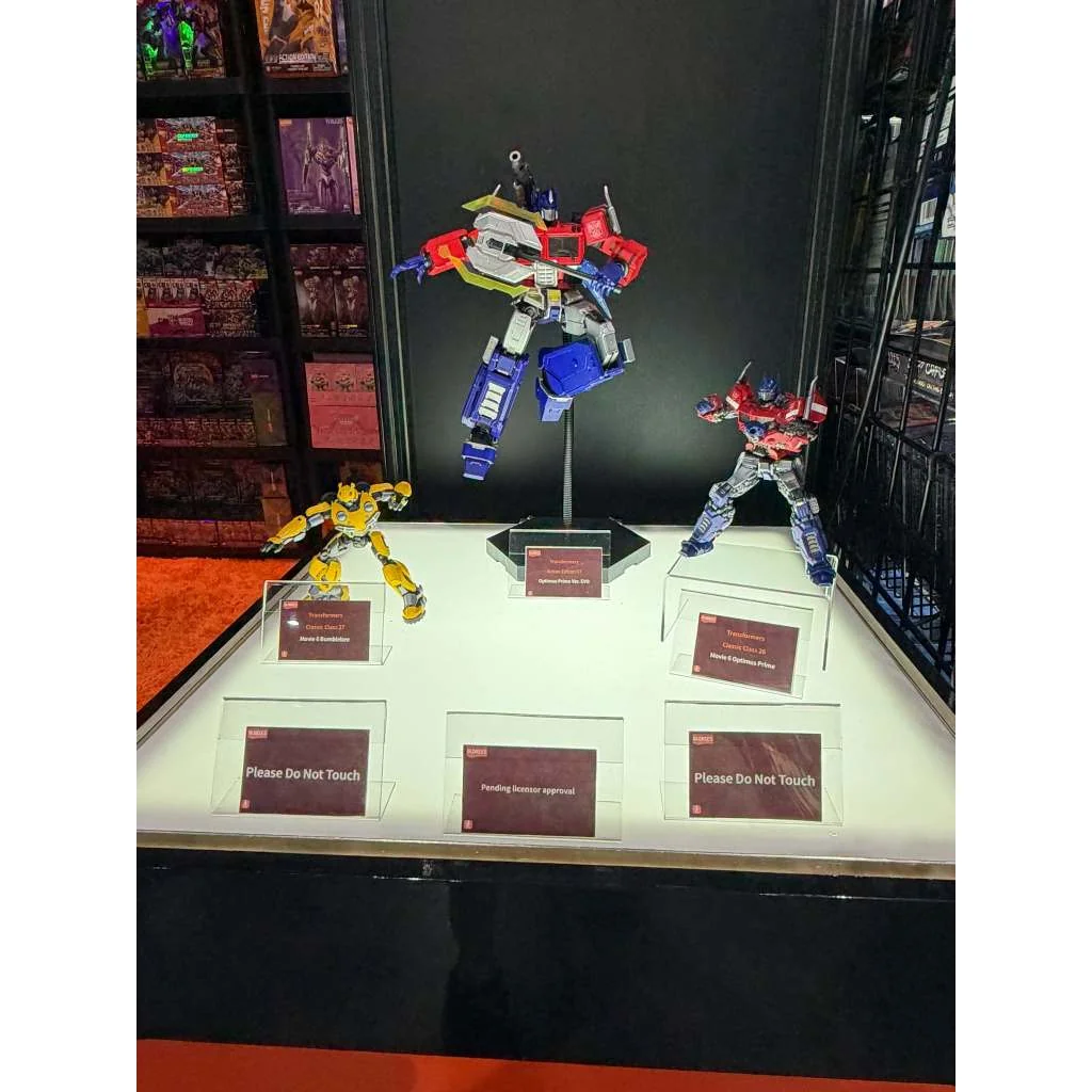 (Pre Order 09/2569) Blokees Transformers 71426 Classic Class 26 BB Optimus Prime 810181536645 (Plastic Model) (Pre Order 09/2569) Blokees Transformers 71426 Classic Class 26 BB Optimus Prime 810181536645 (Plastic Model)