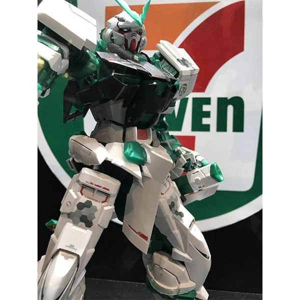 Bandai PG Gundam Astray (Green Frame) Seven - Eleven Color 4549660153221 (Plastic Model)