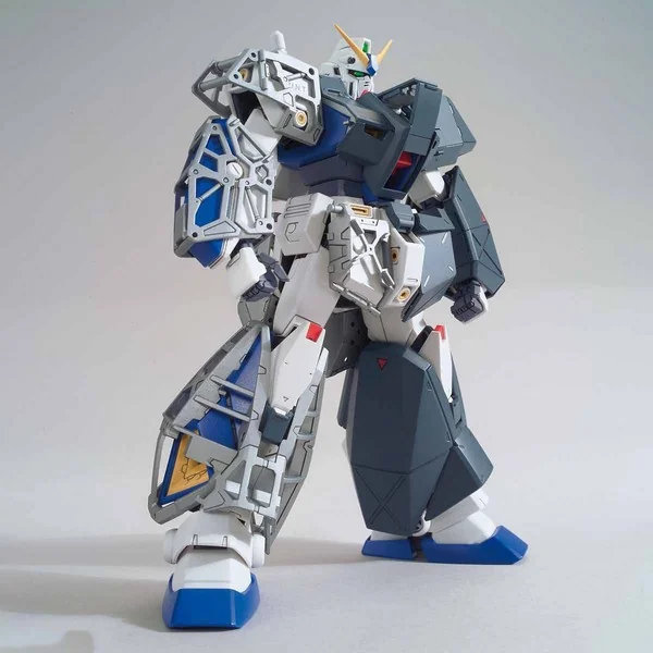 Bandai MG Gundam NT-1 Ver 2.0 4573102577061 (Plastic Model) Bandai MG Gundam NT-1 Ver 2.0 4573102577061 (Plastic Model)