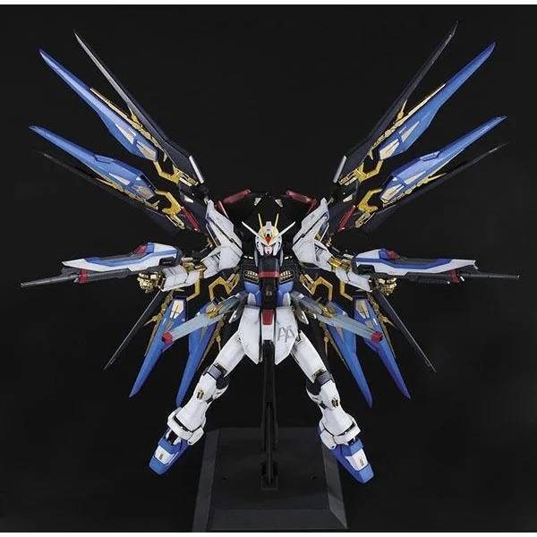 Bandai PG Strike Freedom 4543112655066 4573102630568 (Plastic Model) Bandai PG Strike Freedom 4543112655066 4573102630568 (Plastic Model)