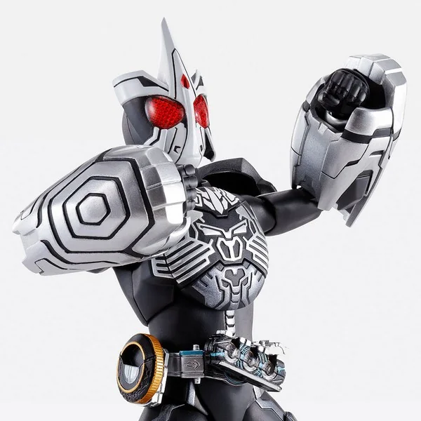 Bandai S.H.Figuarts Kamen Rider OOO Sagohzo Combo 4573102594747 (Action Figure) Bandai S.H.Figuarts Kamen Rider OOO Sagohzo Combo 4573102594747 (Action Figure)