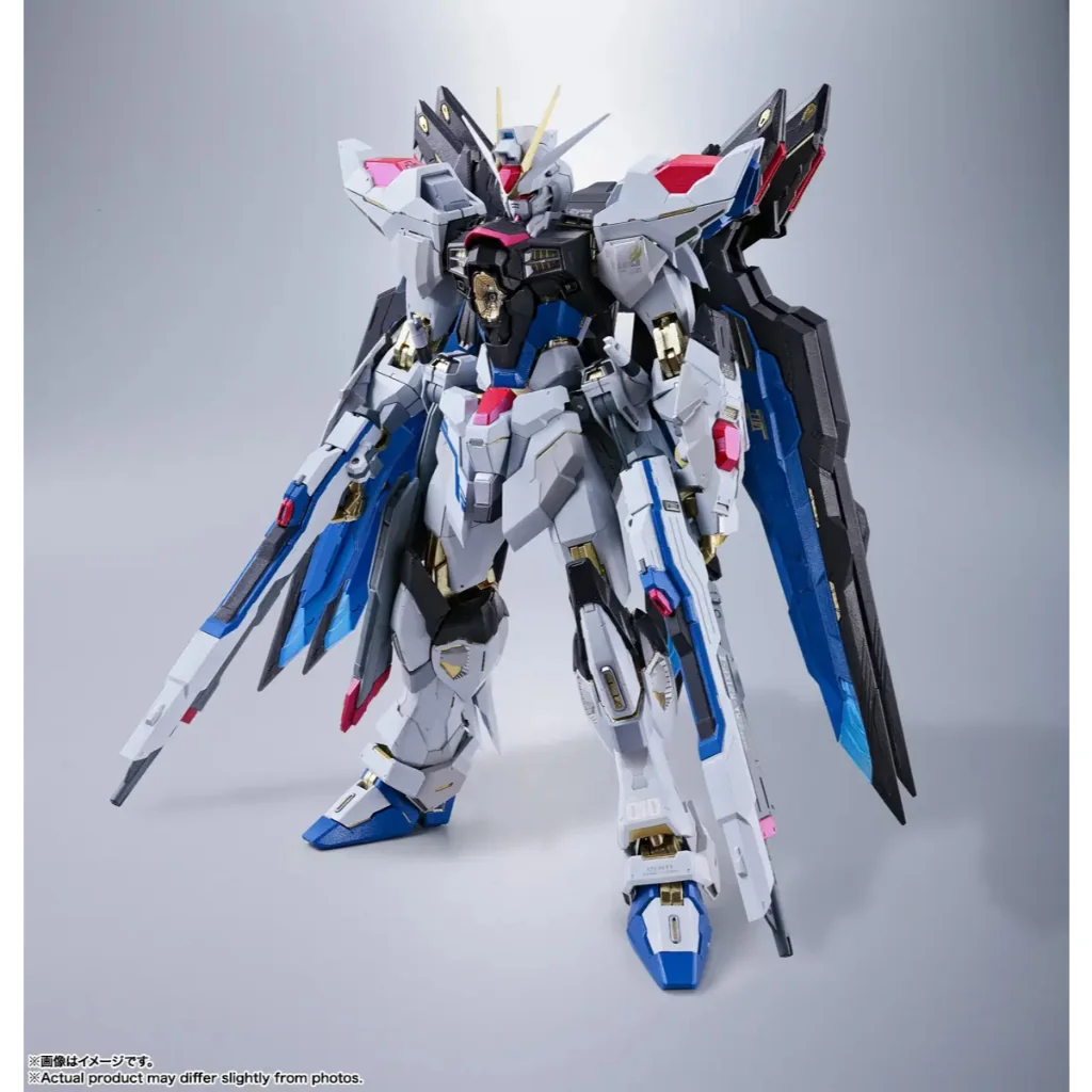 Bandai Metal Build Strike Freedom Gundam (Revival Version) 4573102735942 (Action Figure)