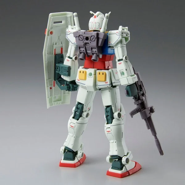 Bandai HG RX-78-02 Gundam (Cucuruz Doan's Island) 4573102639226 (Plastic Model)