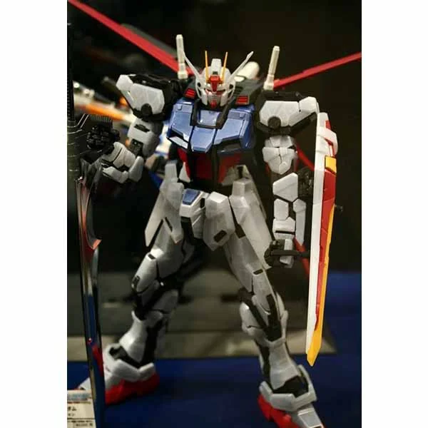 Bandai PG Aile Strike Gundam + Skygrasper Clear Pearl Ver. (C3 2006 Limited) 4543112631120 (Plastic Model) Bandai PG Aile Strike Gundam + Skygrasper Clear Pearl Ver. (C3 2006 Limited) 4543112631120 (Plastic Model)
