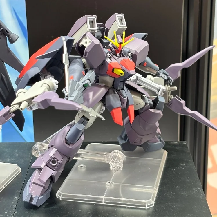 [Pre Order 11/2569] Bandai HG Gundam Ashtaron 4580886844555 (Plastic Model)