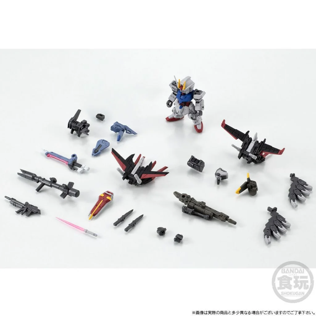 Bandai FW GUNDAM CONVERGE CORE Strike Gundam Full Weapon Set 4570117915406 (Figure)