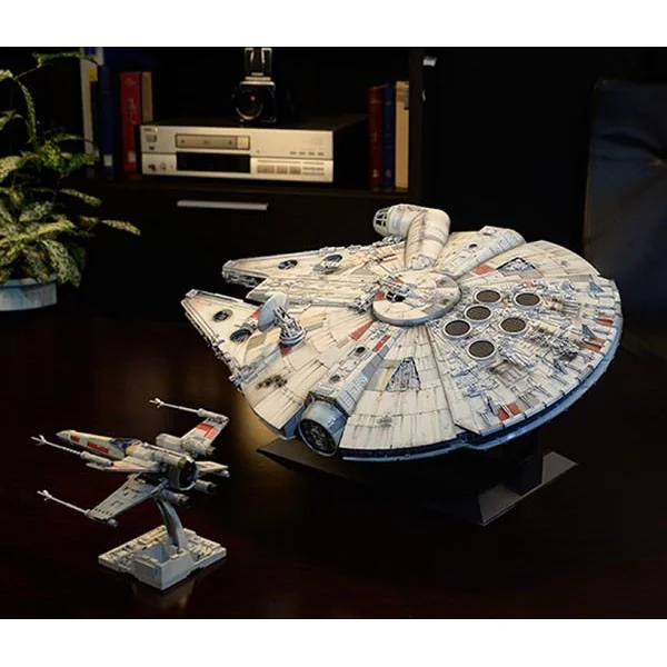 Bandai PG 1/72 Millennium Falcon 4549660163848 4573102648815 (Plastic Model) Bandai PG 1/72 Millennium Falcon 4549660163848 4573102648815 (Plastic Model)