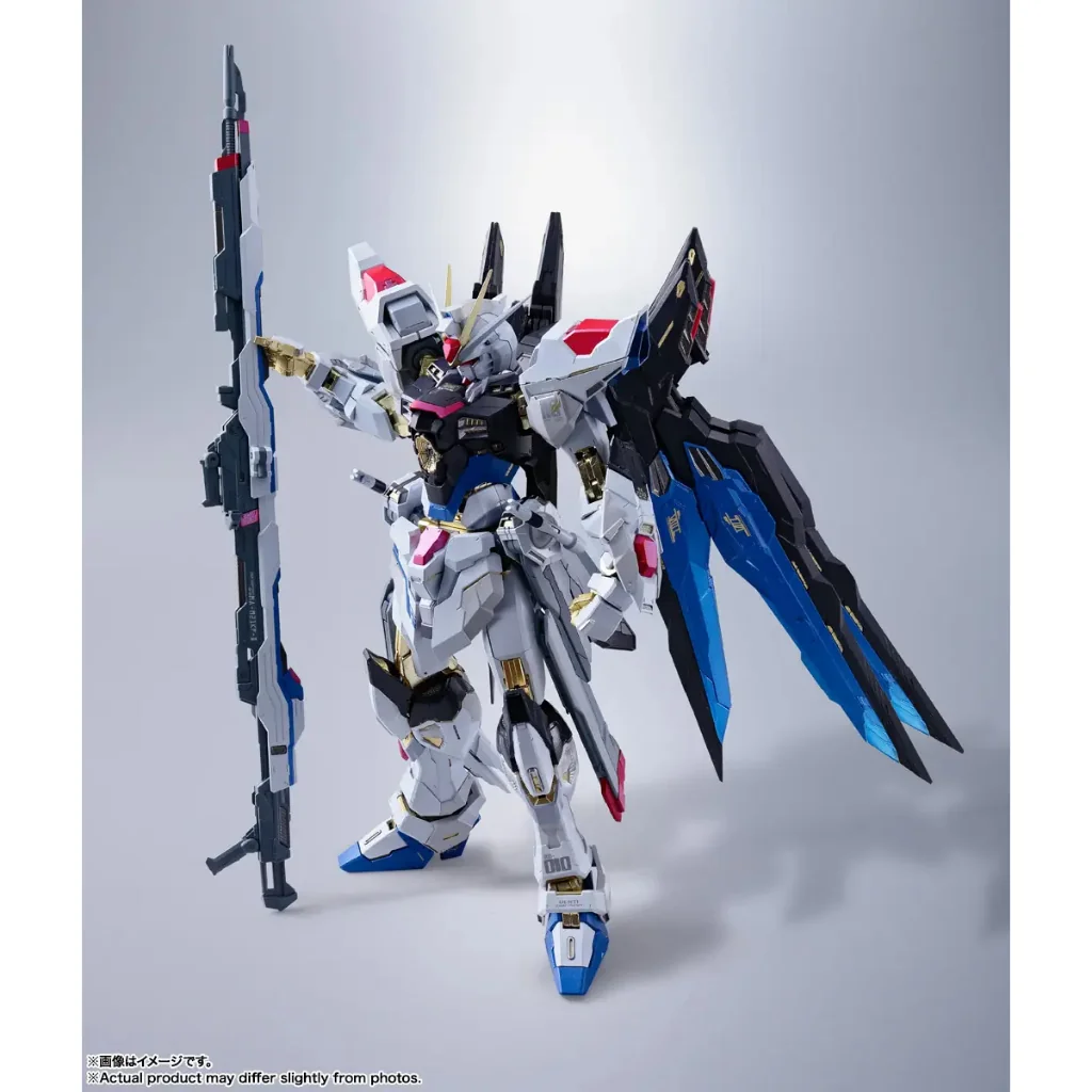 Bandai Metal Build Strike Freedom Gundam (Revival Version) 4573102735942 (Action Figure)