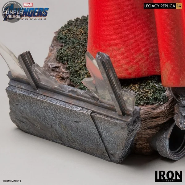 Iron Studios - Thor: Avengers Endgame Legacy Replica 1/4 Scale 606529899653 (Statue) Iron Studios - Thor: Avengers Endgame Legacy Replica 1/4 Scale 606529899653 (Statue)