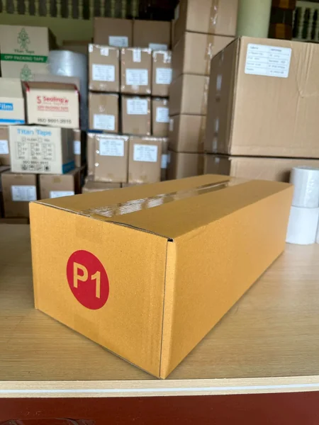 กล่องไปรษณีย์ กล่อง P1 24 x 58 x 17 cm3 (1 มัด 10 ใบ) image 1 กล่องไปรษณีย์ กล่อง P1 24 x 58 x 17 cm3 (1 มัด 10 ใบ) image 1