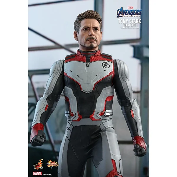 Hot Toys MMS537 Tony Stark (Team Suit) MMS537 (Figure) image 8 Hot Toys MMS537 Tony Stark (Team Suit) MMS537 (Figure) image 8